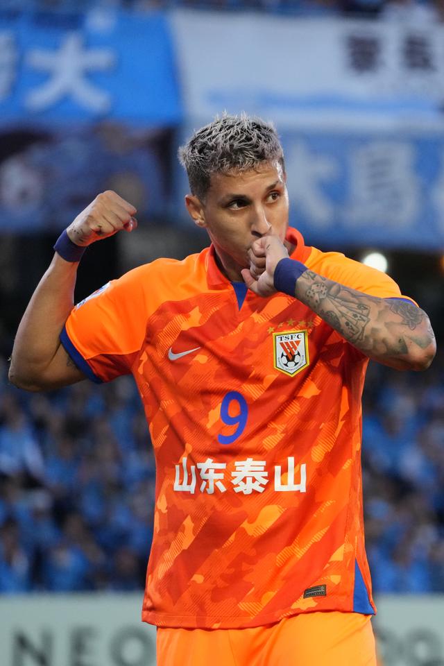 乐鱼官方APP-芝加哥公牛训练开放日，集结日调整名单引欢呼，亚冠在即，球探报告显示潜力-乐鱼官方APP