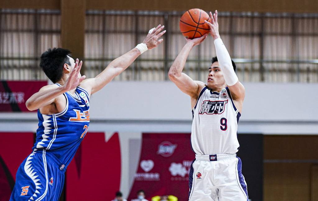 乐鱼体育-包含萨克拉门托国王状态回暖备战CBA常规赛莱万多夫斯基爆冷击败法国队之后，清晨新疆广汇备战中超的词条-乐鱼体育